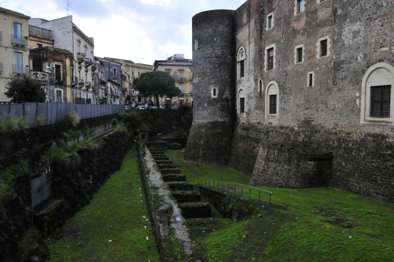 Terrazza Sul Castello Ursino By Wonderful Italy Lejlighed CTA Eksteriør billede