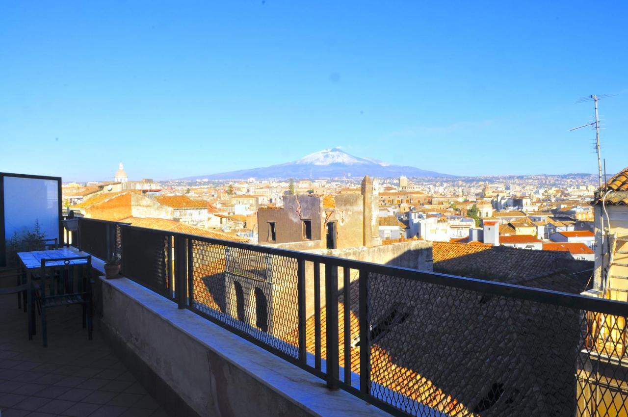 Terrazza Sul Castello Ursino By Wonderful Italy Lejlighed CTA Eksteriør billede