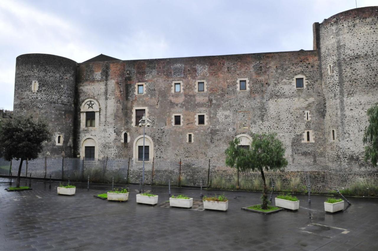 Terrazza Sul Castello Ursino By Wonderful Italy Lejlighed CTA Eksteriør billede